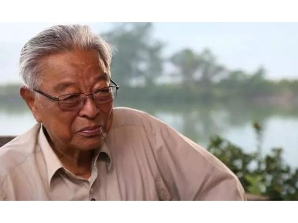 從“煙草大王”到“橙王”，這位企業(yè)家給了我們太多啟發(fā)