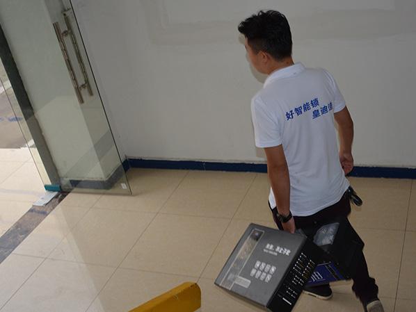 指紋鎖哪個牌子好點？